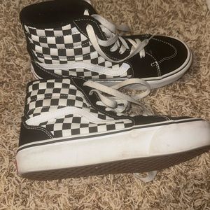 Kids high top vans black and white checkered